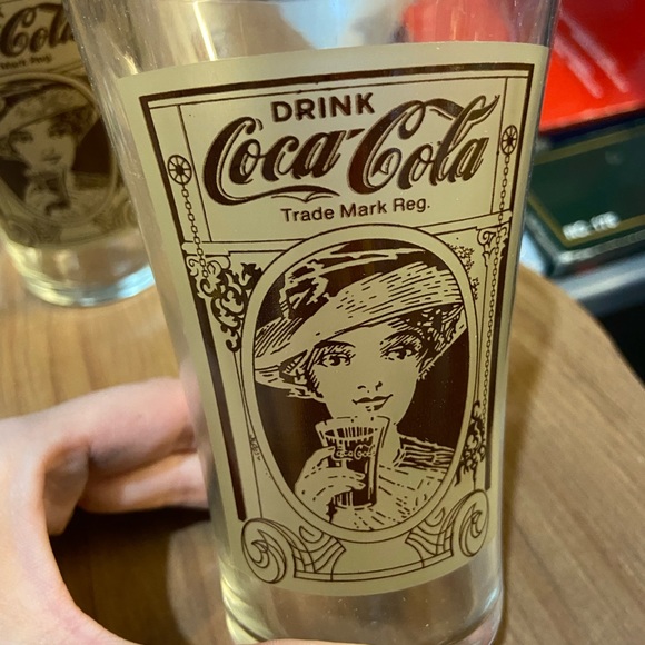 Set of 6 vintage Coke glasses - Picture 3 of 4